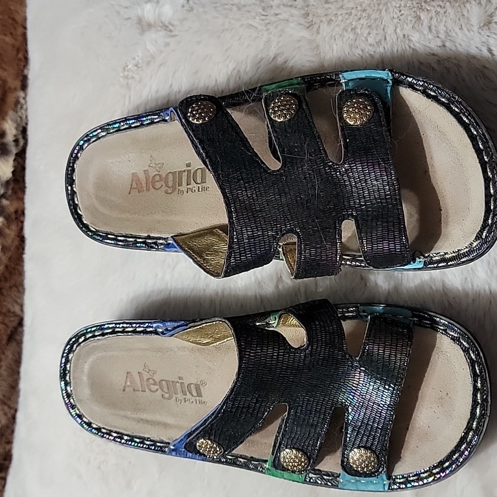 Size 35 Alegria adjustable sandals barely worn
